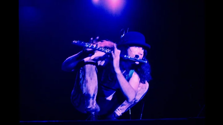 Michael Hedges & Ian Anderson on the Flute