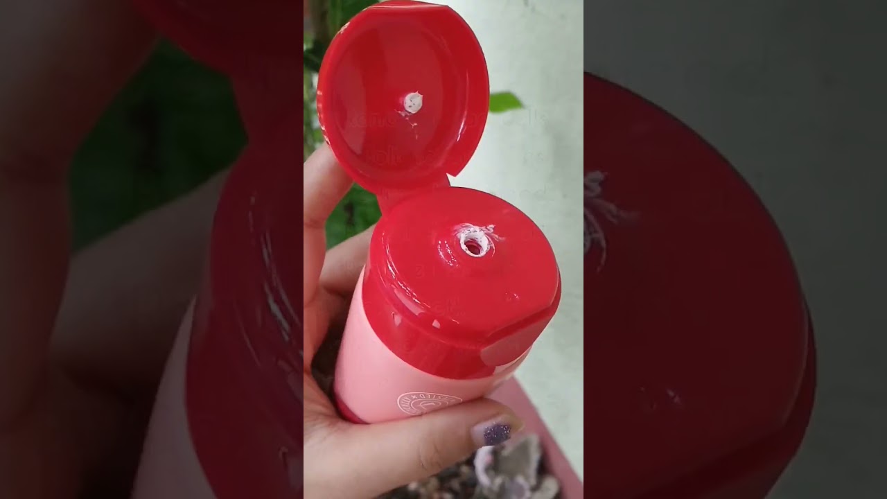 Joy Skin Fruits Strawberry Scrub Review 