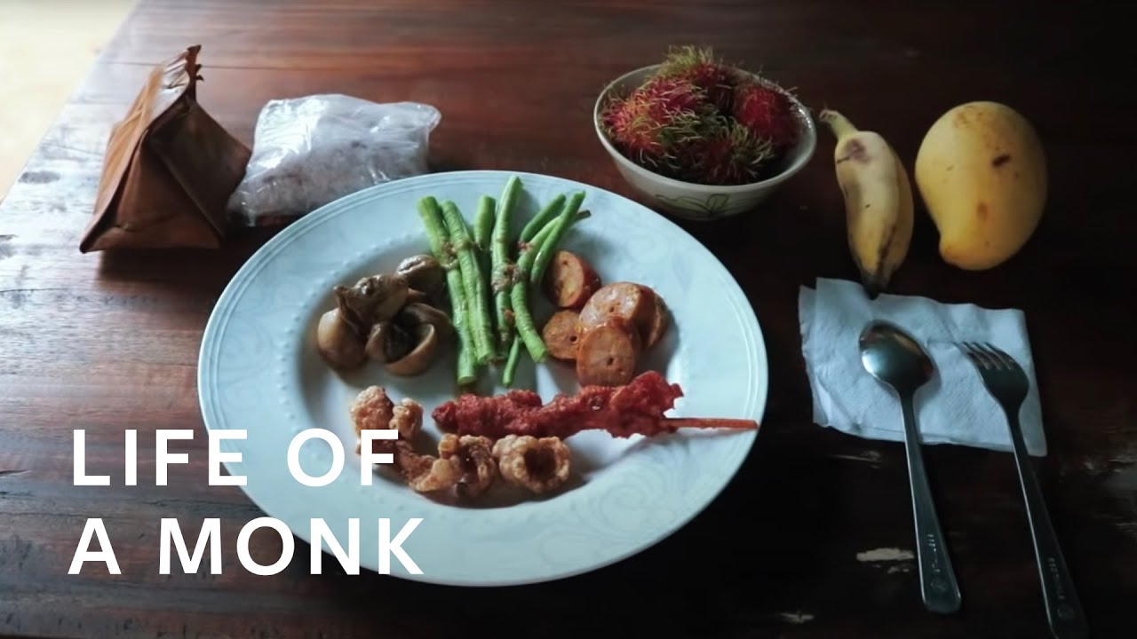 what-do-monks-eat-life-of-a-monk-youtube