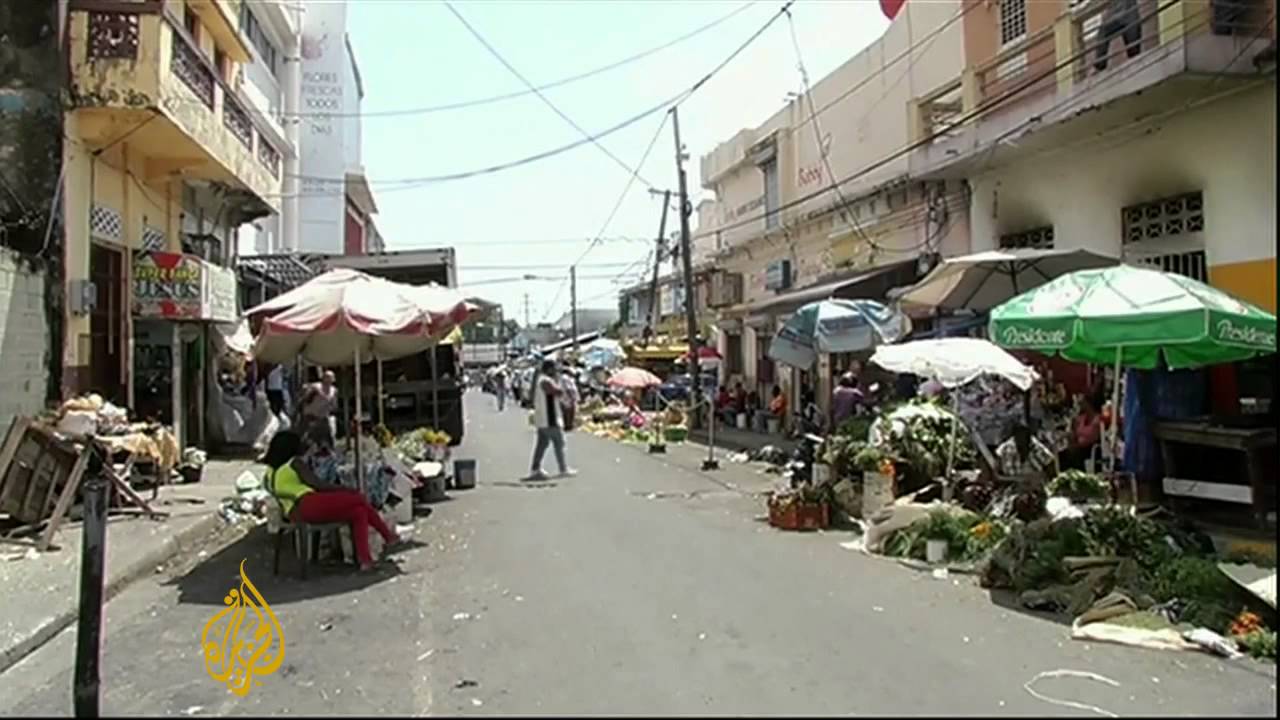 يفقد الهايتيون الدومينيكان جنسيتهم