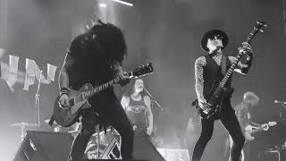 L.A. Guns - Rip And Tear