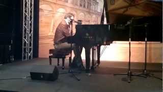 Raphael Gualazzi a Cremona Pianoforte 29/09/2012 - Caravan