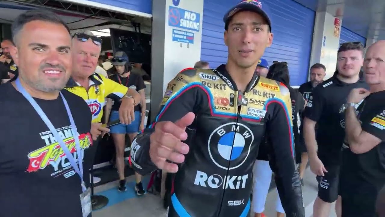 Şampiyon Toprak Razgatlıoğlu BMW Garajında!