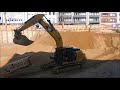 Bagger Volvo EC 220 und CAT 323E große Baustelle