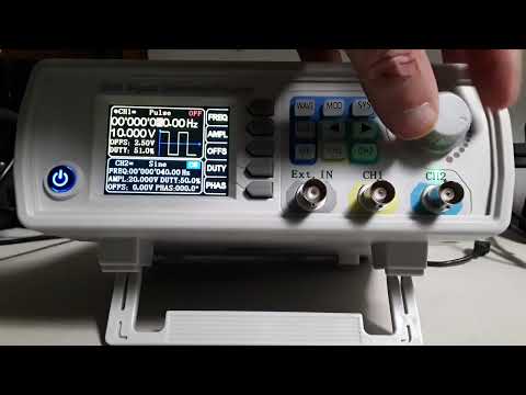 Signal Generator Setup for activating the vortex singularity in the crystal