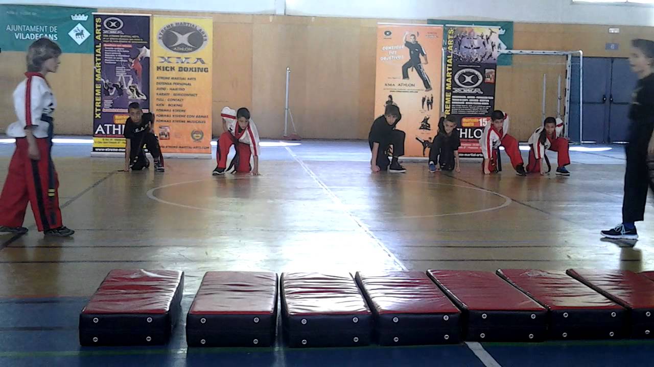 Grupo XMA Viladecans Athlon boxwood wreath