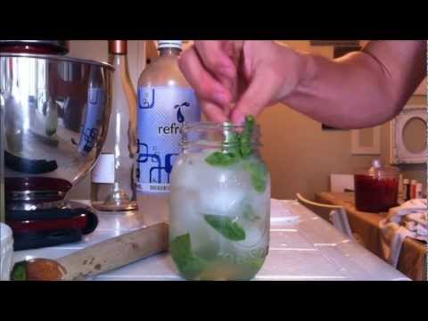 How to make sparkling basil lemonade