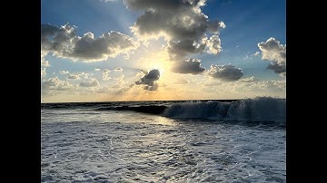 Molokai - Rays of sunset