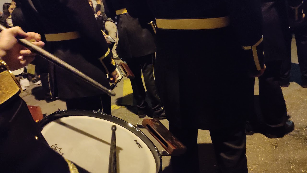 Marcha CAMINANDO VA POR TIENTOS EN LA MADRUGÁ - Batería AM Virgen de los Reyes (Sevilla)