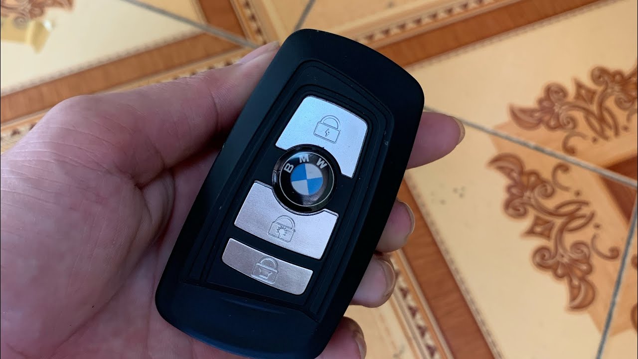 Móc khóa chích điện bmw tự vệ nhỏ gọn cho ae đi đêm về... - youtube