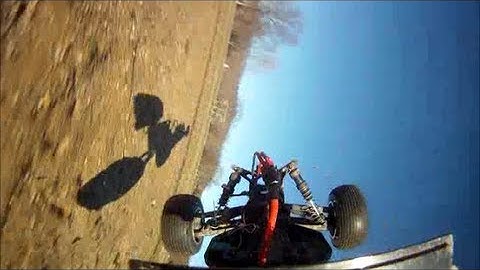 Brushless ECX Circuit in the sand GoPro 720p