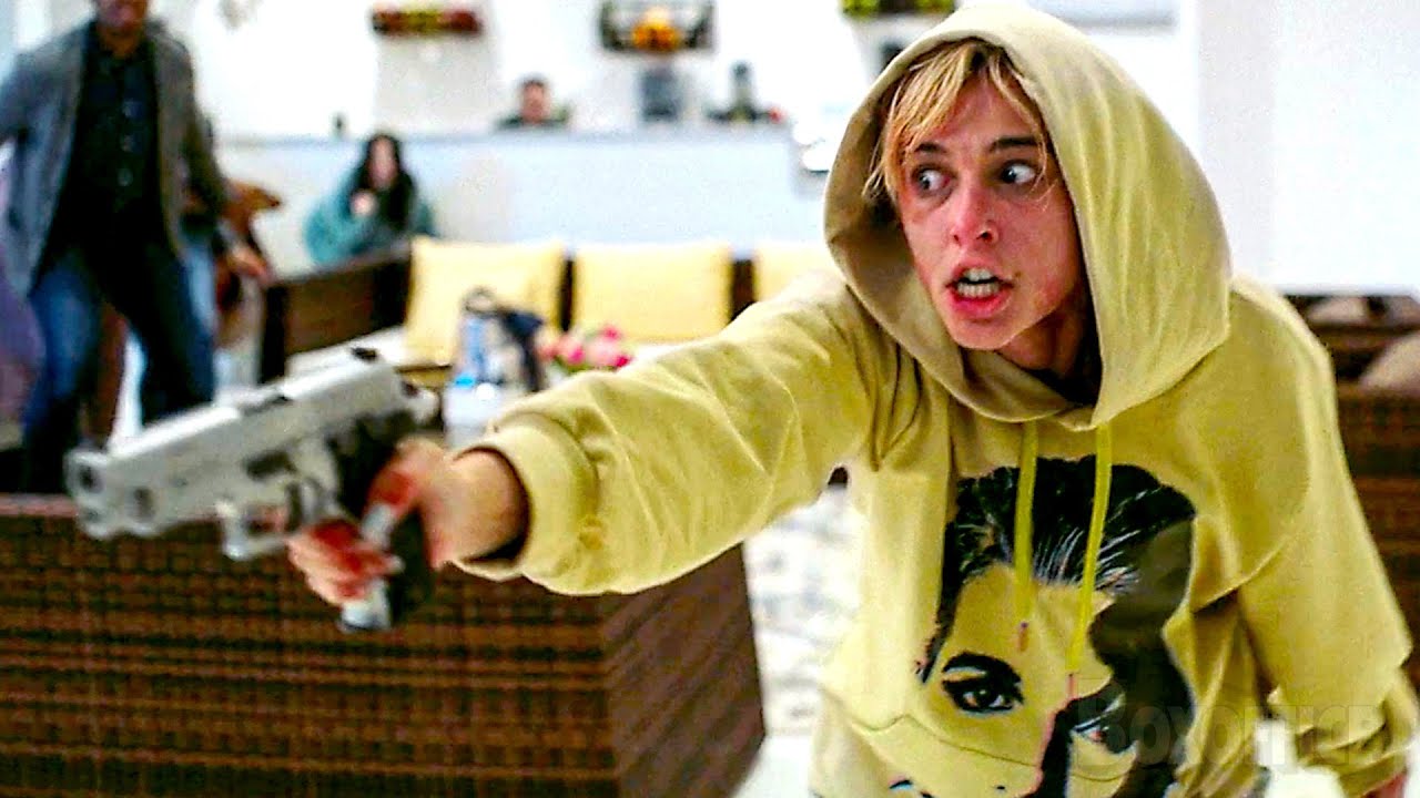 Celebrity escapes from the psych ward | Smile 2 | CLIP