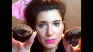 Christmas 2016 Reese's Holiday Cups Candy Review by Ms. Candy Blog (Originally LiveStreamed)