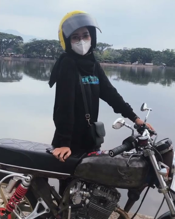 TERBARU!!STORY WA CEWEK CB CANTIK||DJ AMELIA