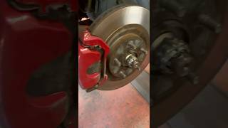 Nissan JUKE NISMO RS front brake pads replacement
