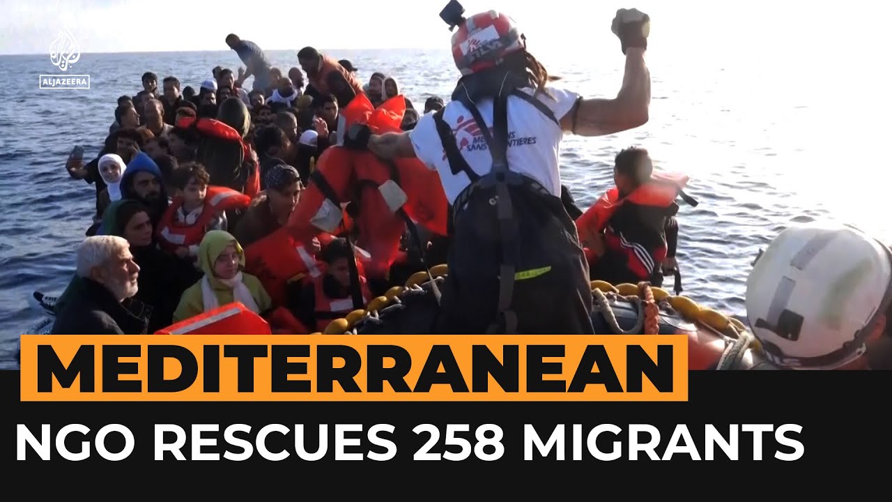منظمة غير حكومية تنقذ 258 مهاجراً قبالة سواحل ليبيا | قناة الجزيرة الإخبارية