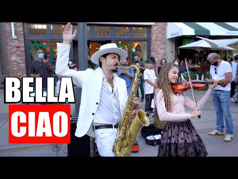 BELLA CIAO - Crazy Street Performance | Daniele Vitale \u0026 Karolina Protsenko | Sax e Violin