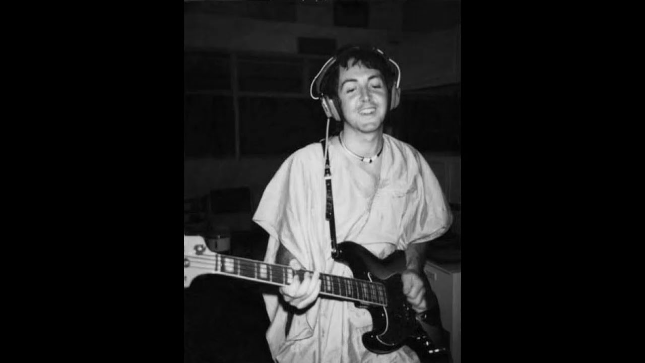 ポール マッカートニーのベース Jet ジェット Youtube