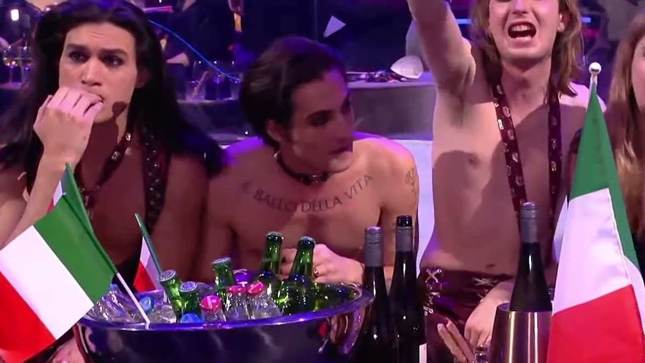 Le Gagnant De L Eurovision 21 Prend De La Drogue En Direct Youtube