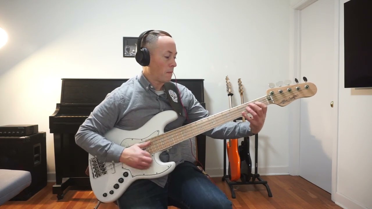 Detroit - Marcus Miller Bass Cover (Alleva Coppolo LM5)