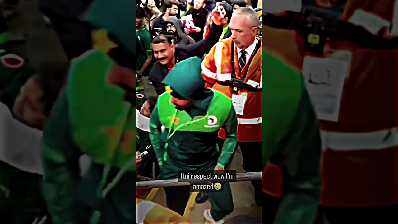 Disrespectful Behavior By Fan with Babar Azam 