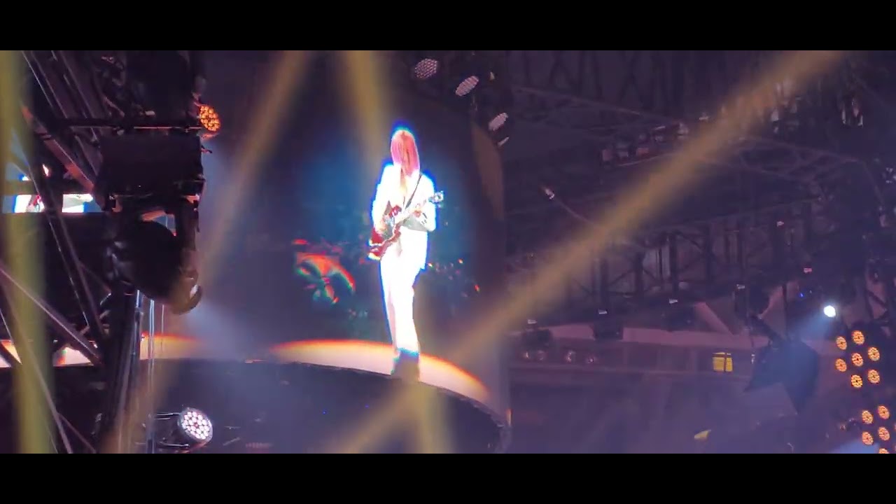 Dizzidence Politik Indochine Central Tour Lille 2