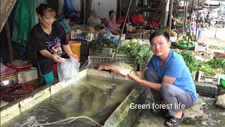 Buy fish to cook after a tiring day at work. Robert | Green forest life