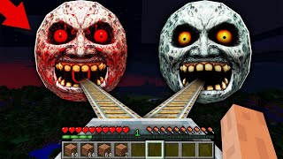 WHAT If You GET into ONE of THE SCARY MOON? in Minecraft! Noob vs Pro