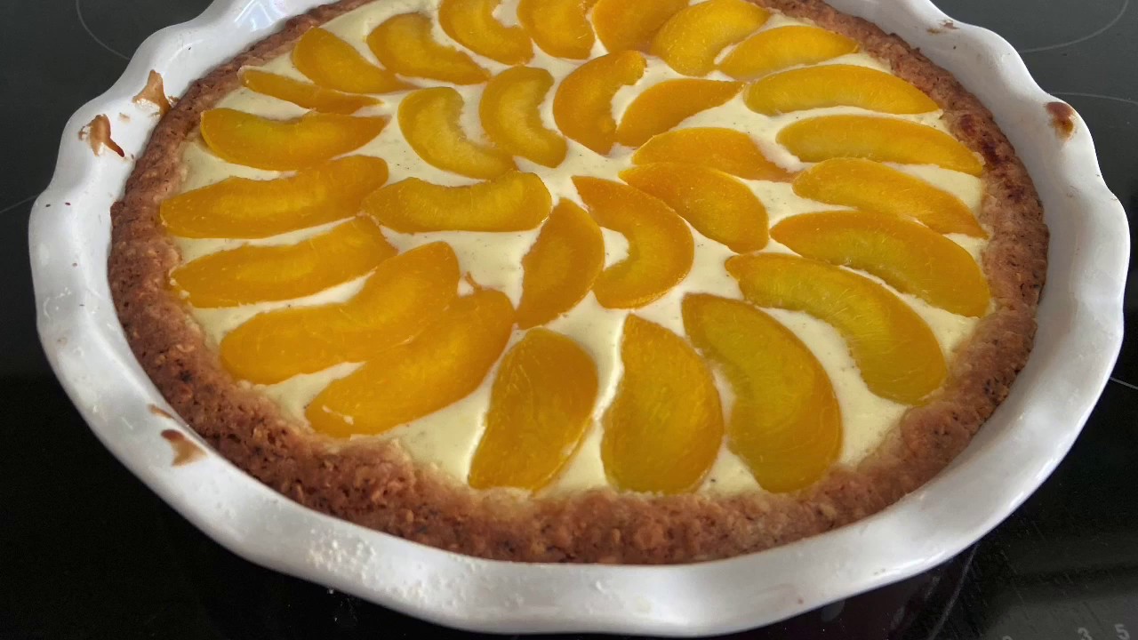 Heinin keittiössä - persikka-rahkapiirakka