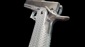 Building a Double Stack 1911 Ep. 9: Blending and Contouring