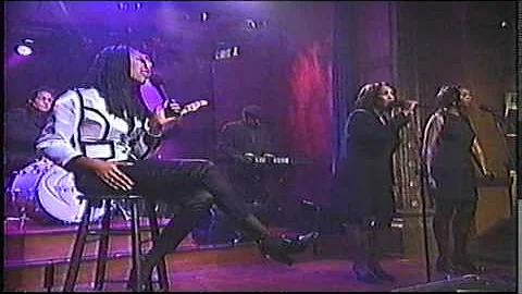 Brandy - Brokenhearted Live on Late Night with Con...