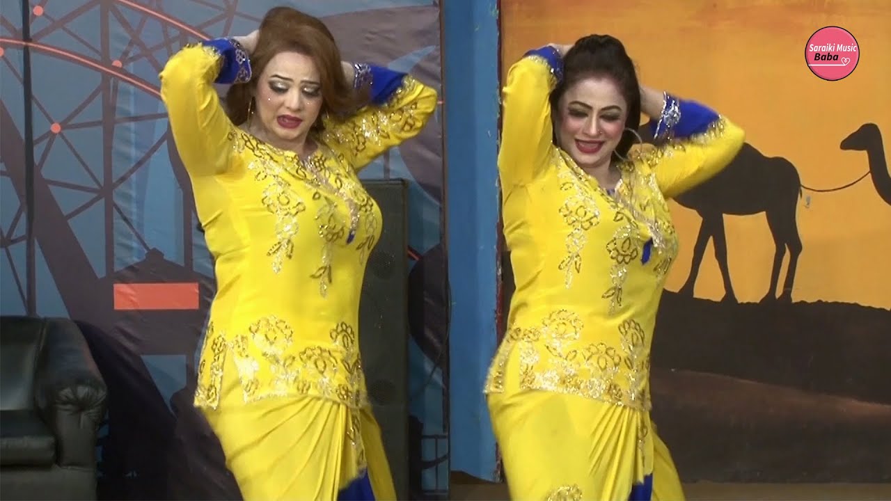 NIDA CHAUDHRY & AFREEN PARI DUET PERFORMANCE - EK MAKHAN TE DUJI MALAI SONIYA, PUNJABI SONG - SMB