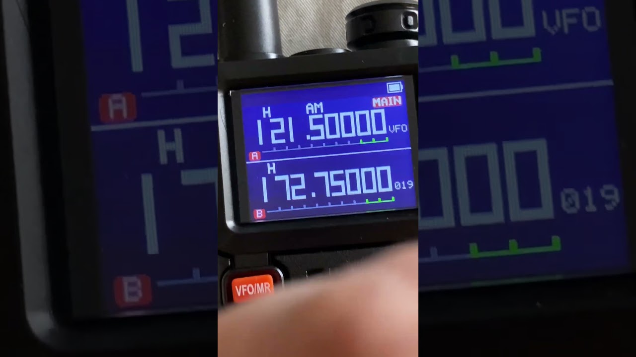 Breitling Emergency E76321 121.5 Mhz beacon test