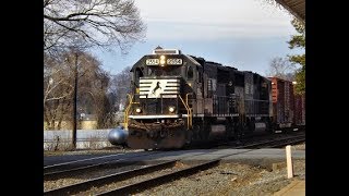 Standard Cab EMD SD70 Leads Norfolk Southern 35Q [4K]