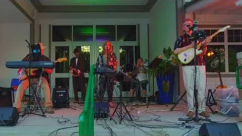 "Drift Away" by Janice Hill, w/ Ric Jensen & The M...