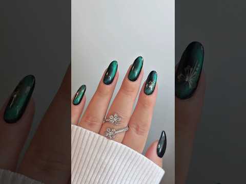 🌿 Dark Summer Nail Vibes | Cateye Green over Black + Silver Hibiscus | Nail Art Tutorial 🌺✨