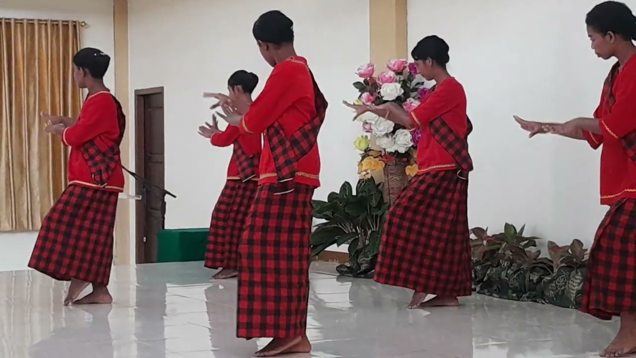 Tarian Adat Kei ||