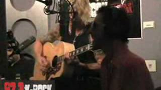 Video thumbnail of "Velvet Revolver - The Last Fight acoustic session.mp4"