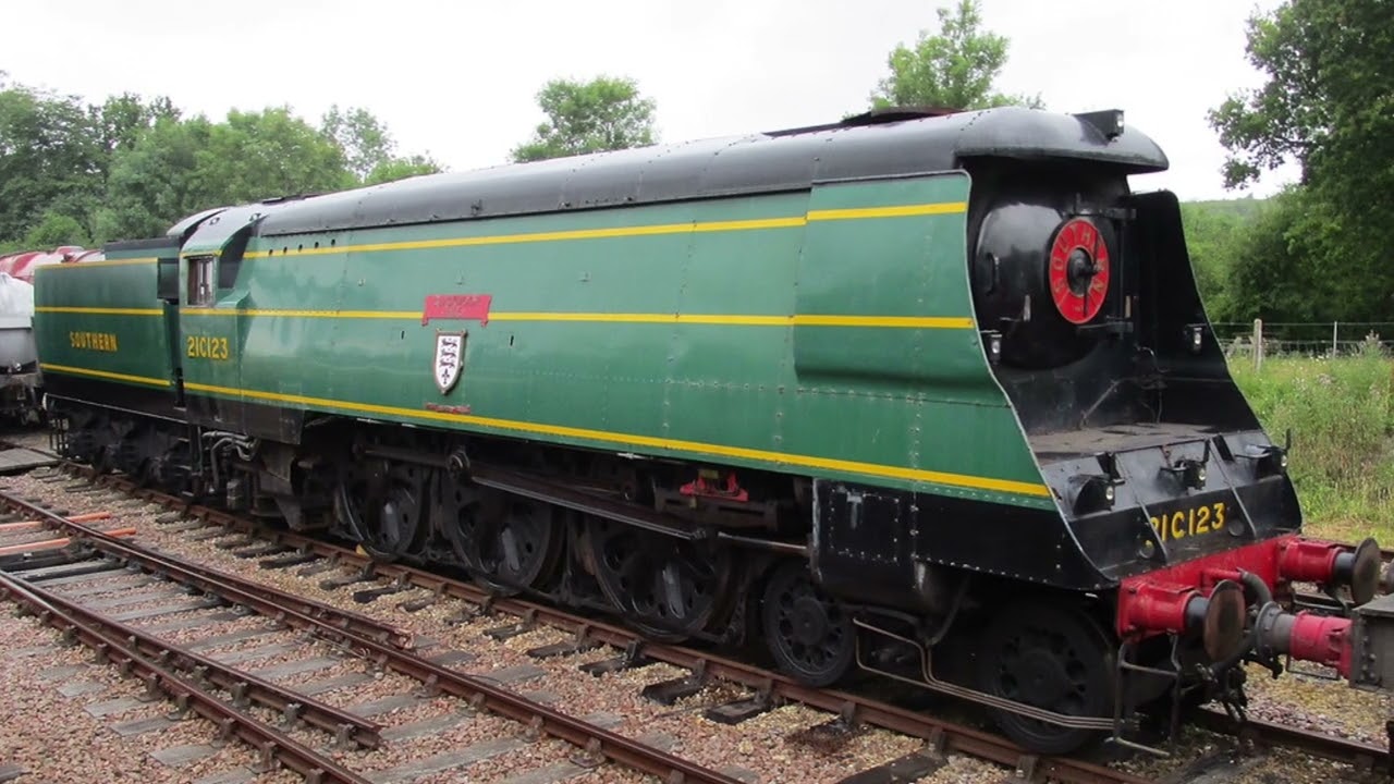 List of the preserved Unrebuilt West Country and Battle of Britain locomotives