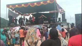 Goyang heboh  dea