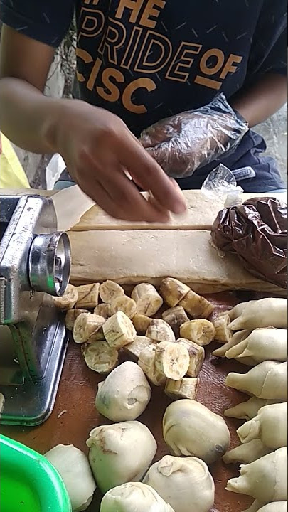 Cara gulung molen isi coklat