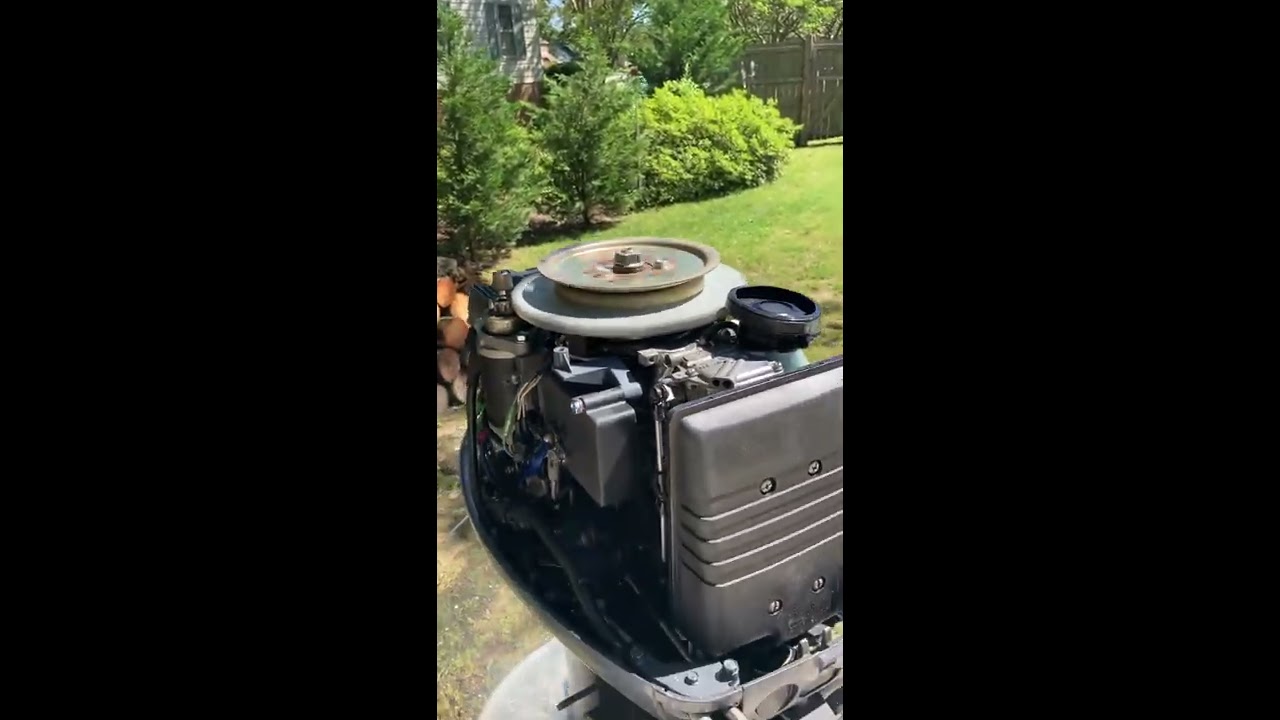 Yamaha 50 2stroke outboard squeaking YouTube