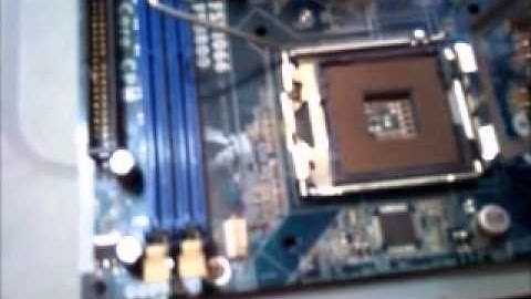 Como desarmar y ensamblar un CPU parte 4/6.wmv