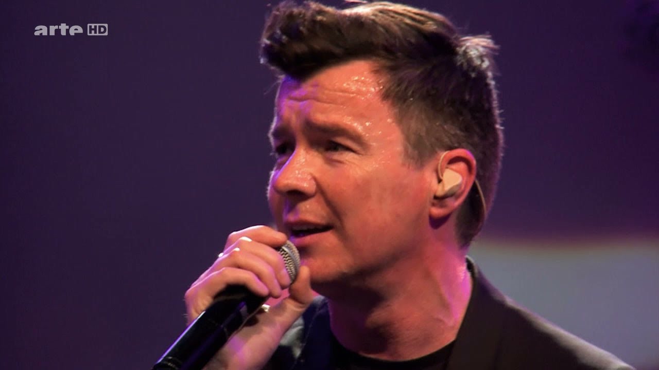 Rick Astley - Cry For Help - Berlin Live 2016