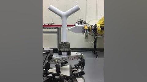 Trajectory for Automatic Fiber Placement Simulation on Y-shape Parts using a Fanuc M20i Robot