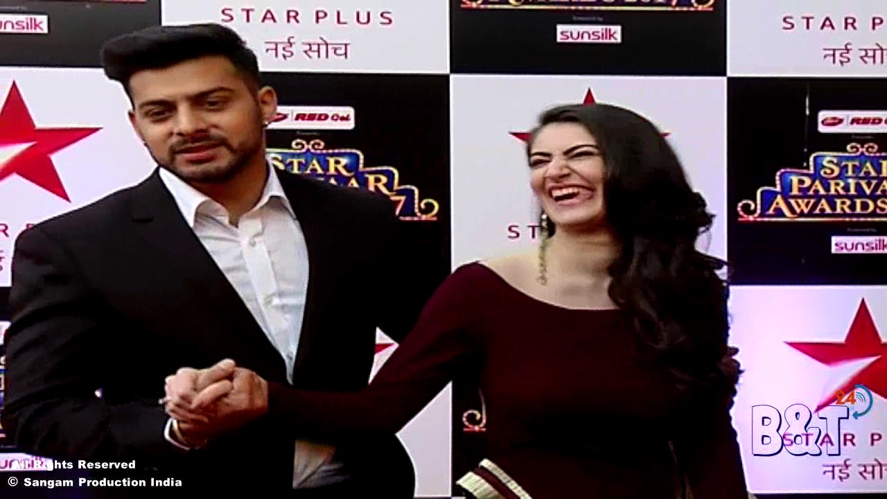 Mere Angne Mein's Karam Rajpal and His Fiance Shivaleeka Oberoi Looks Hot at Star Parivaar Awards