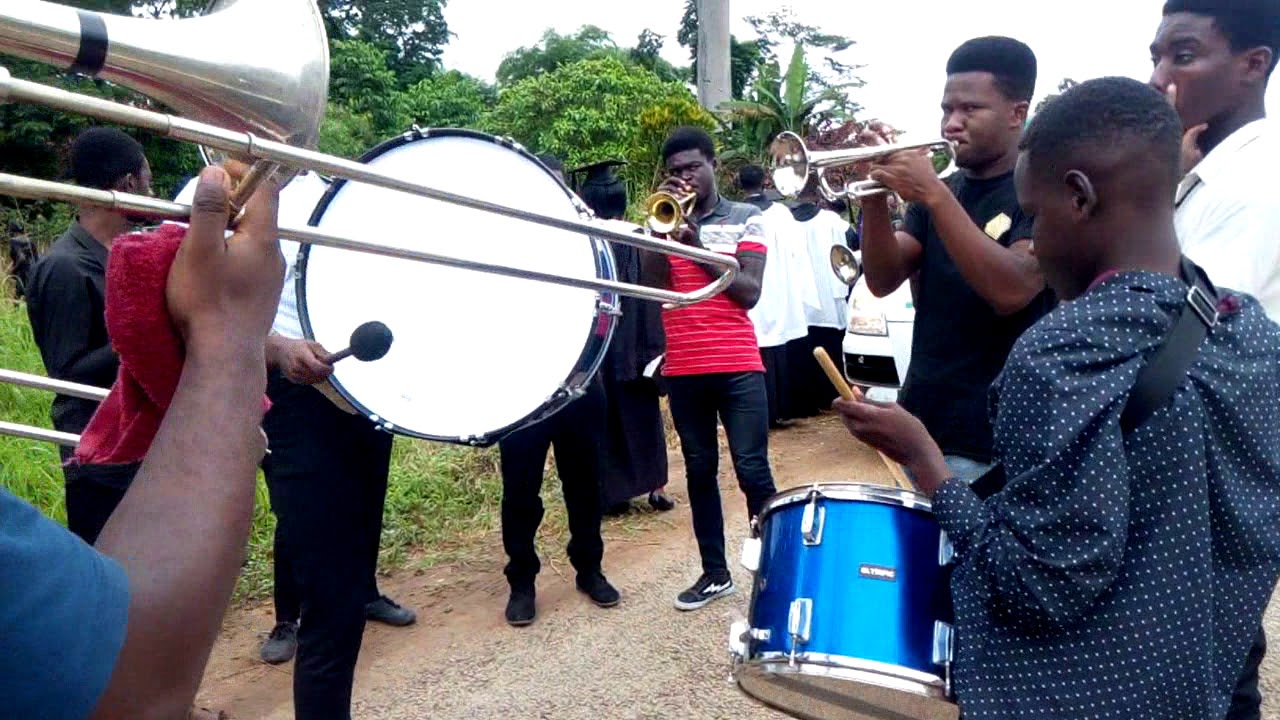 WEIJA GBAWE CIRCUIT BAND FUNERAL