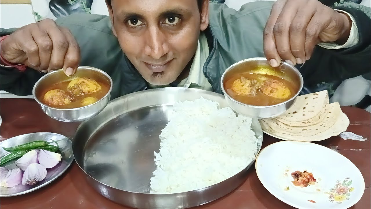 Eating spicy egg curry 🍛 chalange  with rice & roti 😋 