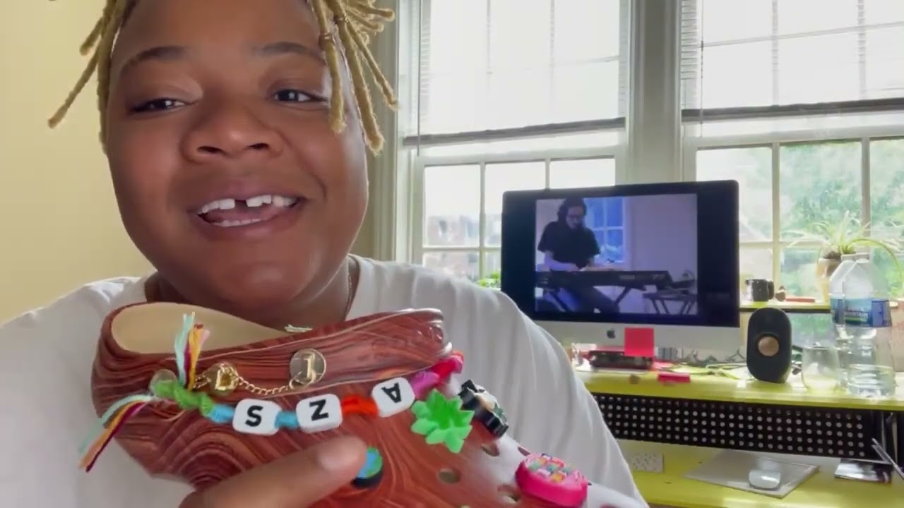 #RareReaction: SZA x Croc Collab Unboxing: It’s Giving Black Girl Magic