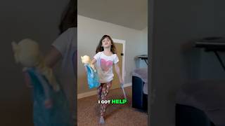 Elsa to the Rescue! Baby Dolls WON&#39;T SLEEP!
